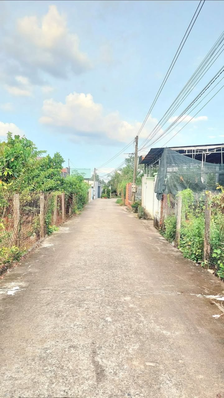 Nhà mới xây Phường Bình Minh - Tây Ninh 139m² giá 749 triệu - Sổ hồng chính chủ!