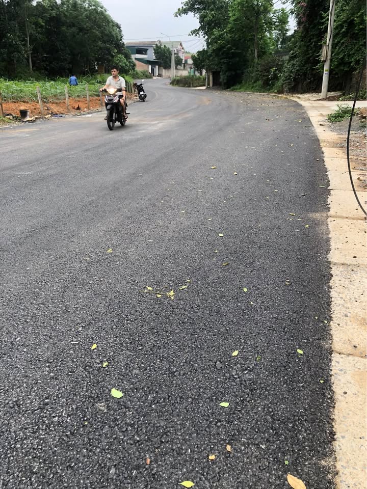 Đất nền mặt đường ĐH 5, 252m² giá 2 tỷ - Tiềm năng đầu tư lớn!