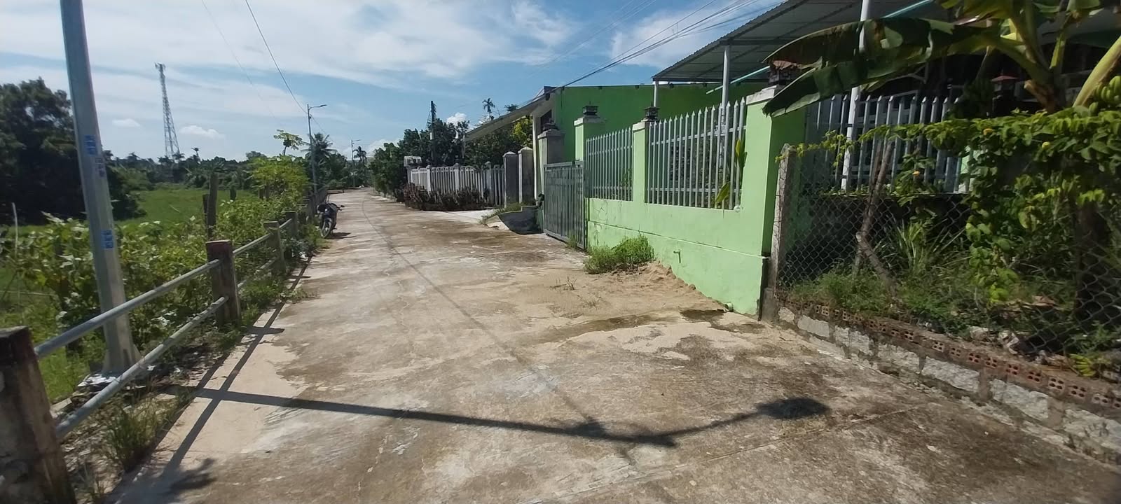 Nhà cấp 4 thôn Quang Thạnh, Diên Hòa 291m² giá 2.8 tỷ - Sân đậu ô tô, gần chợ!