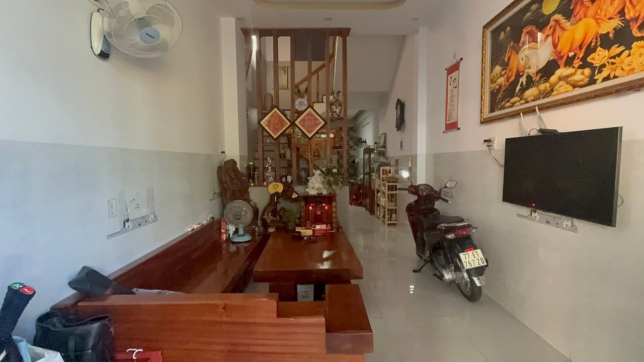 Nhà 4 tầng phường Quang Trung, Quy Nhơn 45m² giá 3 tỷ - Vị trí đắc địa trung tâm!