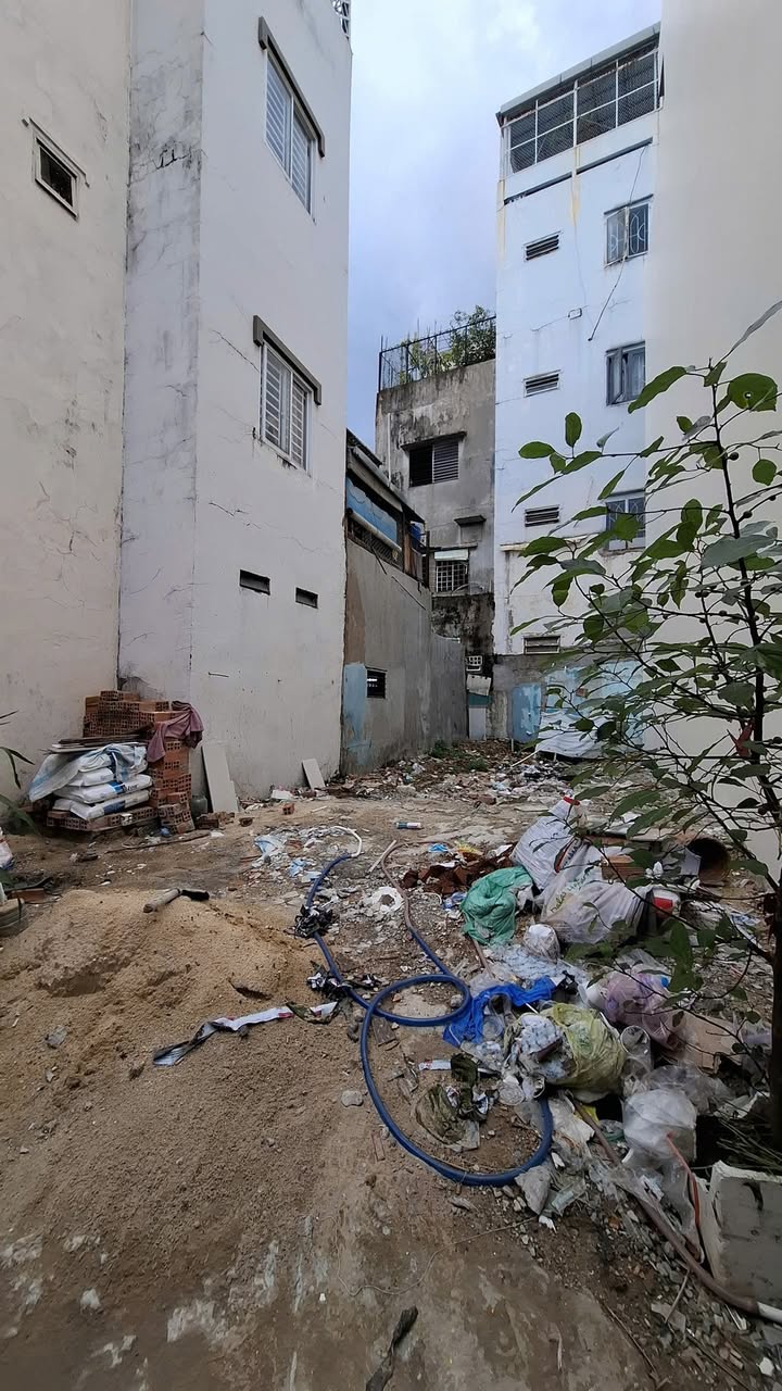 Nhà mặt tiền Lê Văn Sỹ, Phú Nhuận 64m² giá 7 tỷ - Kinh doanh sầm uất!