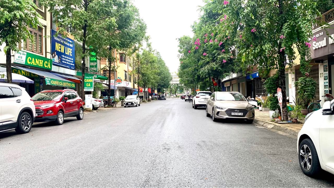 Nhà 3 Tầng Mặt Đường Bùi Thị Xuân Thái Bình 82m² - Kinh Doanh Tốt