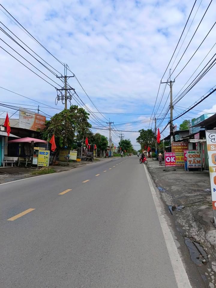 Bán đất mặt tiền TL2, ấp 3, xã Phước Vĩnh An, Củ Chi 448m² - Giá 7.7 tỷ, tặng nhà cấp 4!