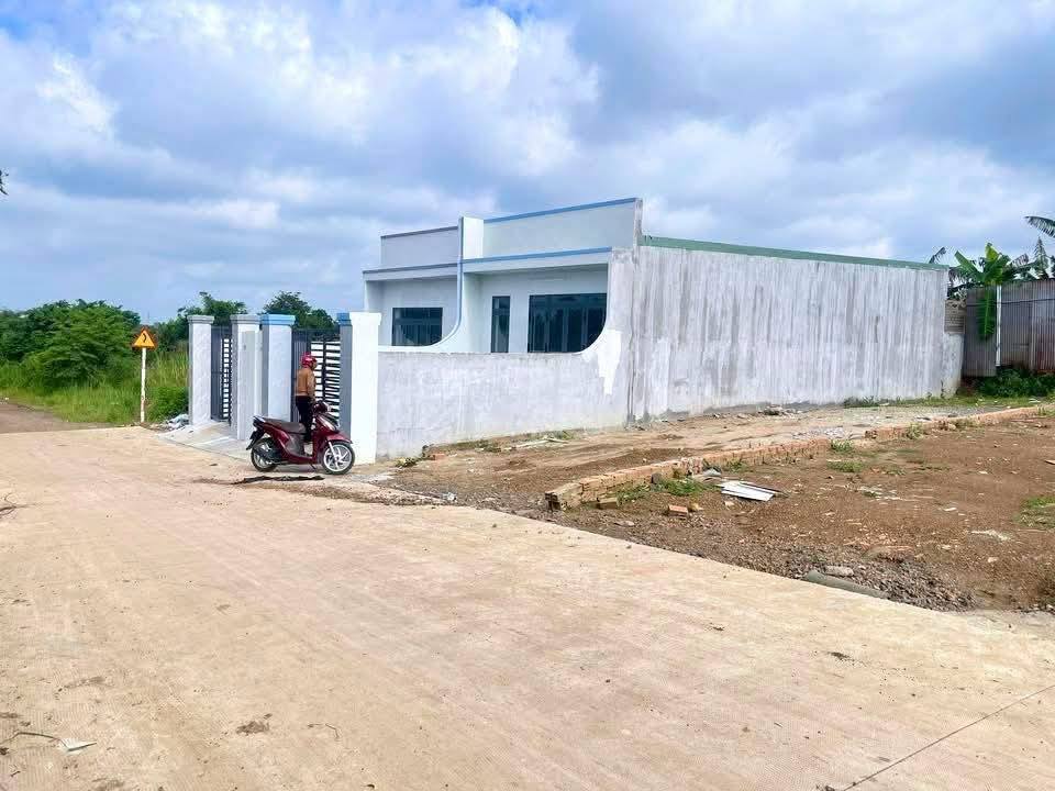 Nhà cấp 4 Trảng Bom 115m² giá 1.09 tỷ - Sổ đỏ chính chủ, gần chợ!