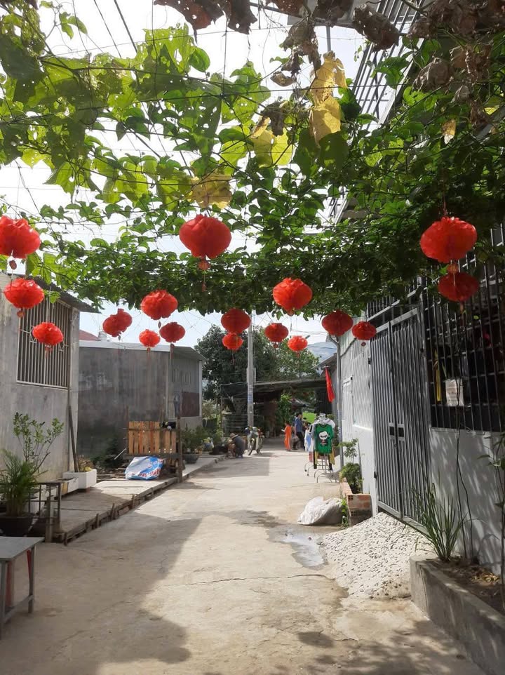 Nhà C4 hẻm 4 Lương Định Của Vĩnh Thạnh 65m² giá 1.88 tỷ - Bớt lộc cho người thiện chí!