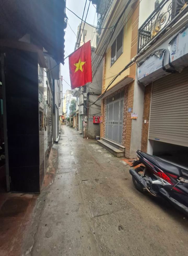 Nhà cấp 4 Phú Lương, Hà Đông 42m² giá 1.95 tỷ - Ô tô đỗ cửa, không quy hoạch!