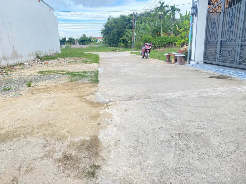 Đất thổ cư Diên Phú 101m² giá 1.2 tỷ - Sổ hồng đầy đủ, ô tô vào tận nơi!