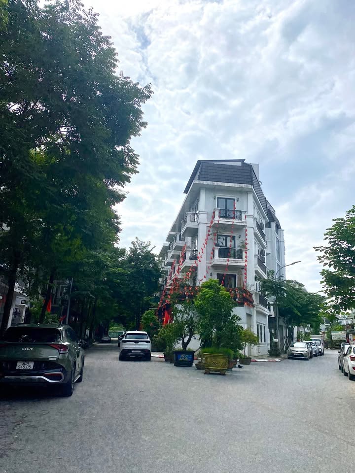 Nhà phố KĐT Đại Kim Hoàng Mai 35m² giá 7 tỷ - Sổ đỏ chính chủ, ô tô vào gần!