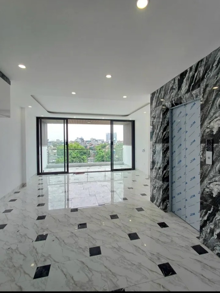 FrontHouse Bùi Xương Trạch, Thanh Xuân 46m² giá 18.95 tỷ - Kinh doanh đỉnh cao!