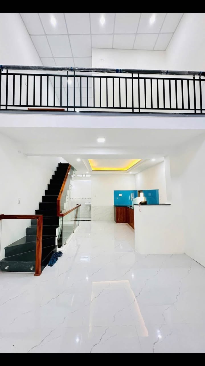 Nhà mặt tiền đường Lý Thái Tổ, 44m² giá 2.5 tỷ - Thiết kế đẹp lung linh!