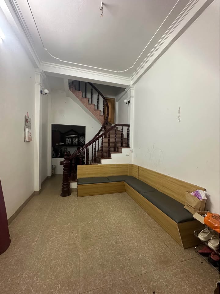 Nhà 3.5 tầng đường Phan Bội Châu, Nam Định 30m² giá 1.25 tỷ - Sẵn sàng về ở ngay!