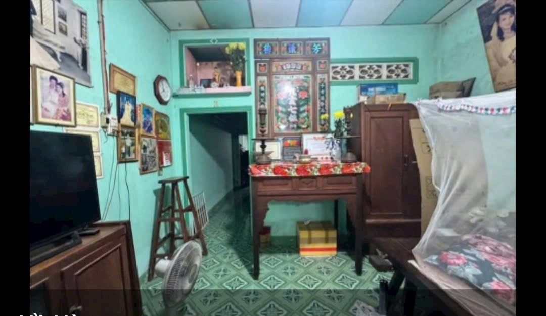 Nhà riêng Bình Chánh 138m² giá 2.2 tỷ - Sổ hồng chính chủ, hẻm thông thoáng!