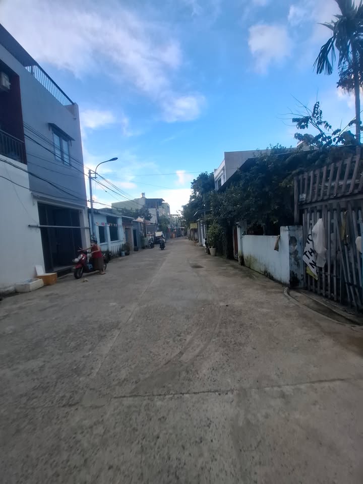 Đất nền Sơn Trà Đà Nẵng 230m² giá 4.8 tỷ - Lô góc tiện ích tuyệt vời!