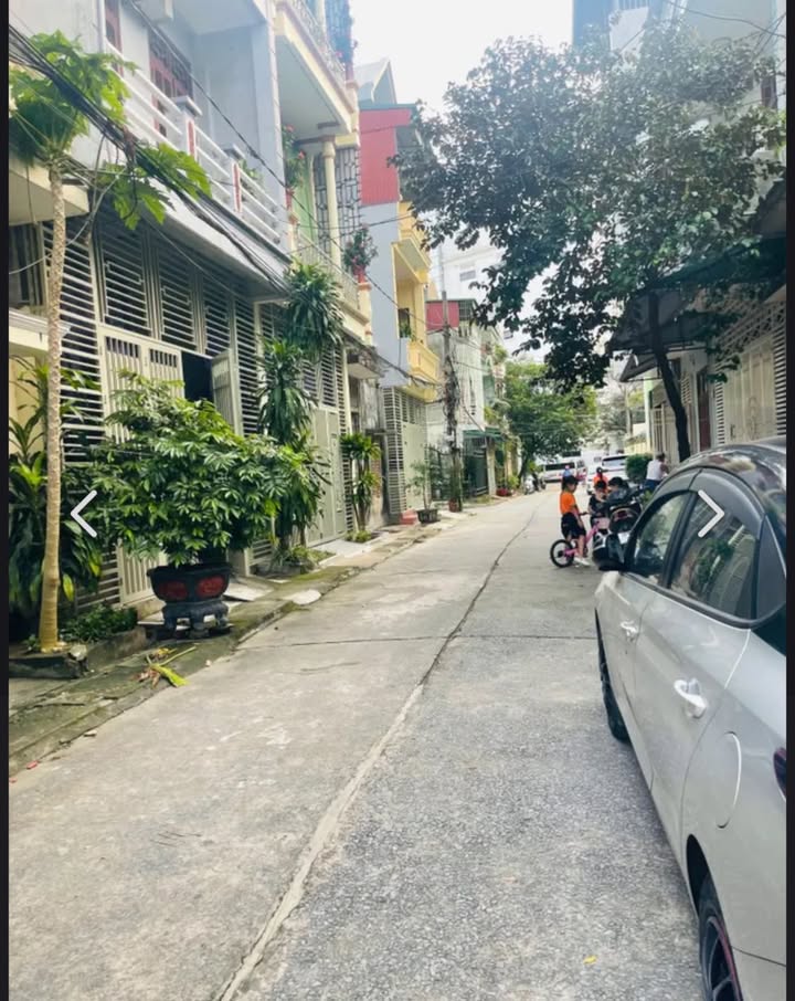 Nhà 2 tầng Tân Sơn, 80m² - Vị trí đắc địa gần chợ Tây Thành!