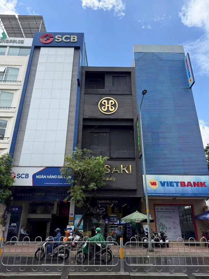 Nhà mặt tiền đường Nguyễn Chí Thanh, Quận 10, Diện tích 224m² - Giá tốt chỉ 74 tỷ!