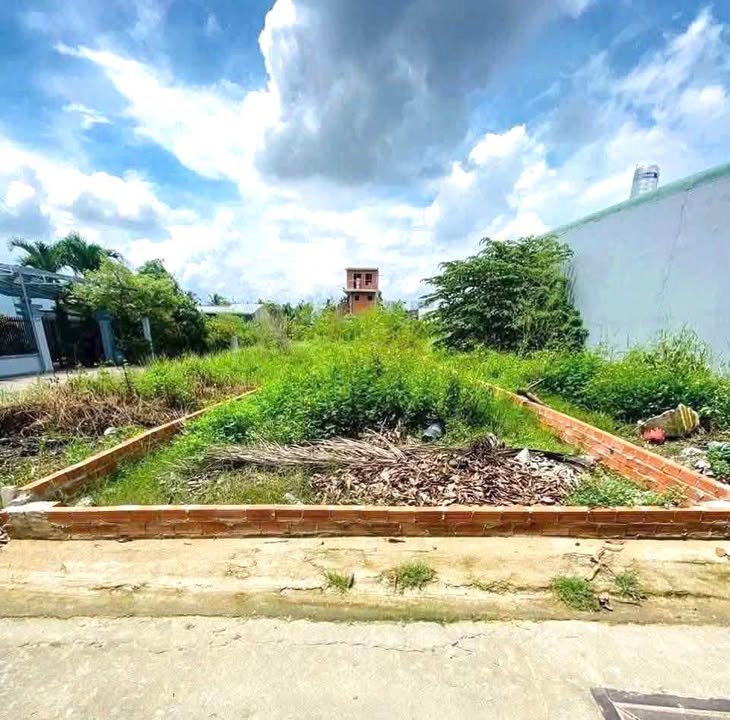 Đất mặt tiền Hưng Định 22, Thuận An 100m² giá 2.3 tỷ - Vị trí đắc địa, đầu tư sinh lời!