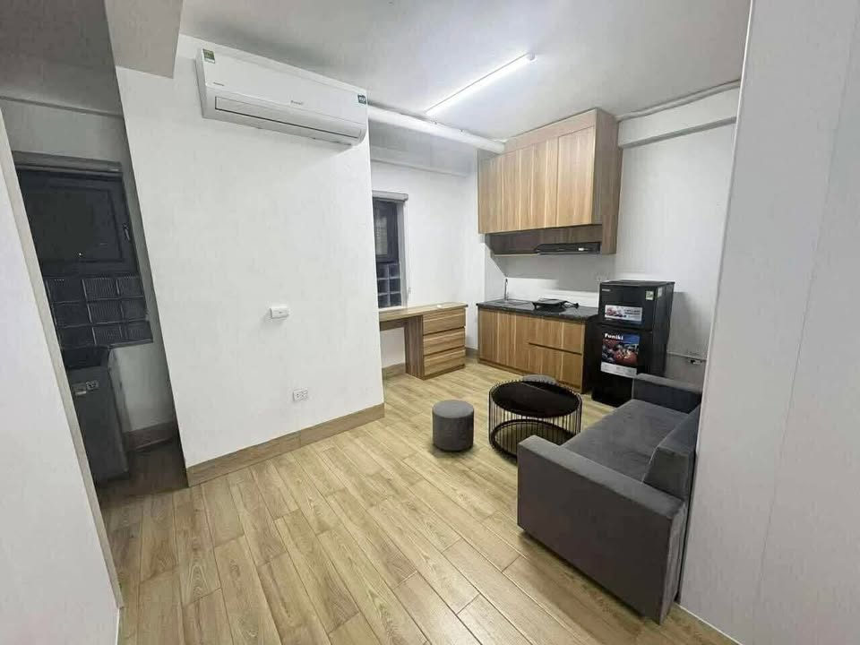 Căn hộ cao cấp Ba Đình 50m² giá 10,5 triệu - Full nội thất, tầm tiền hiếm có!