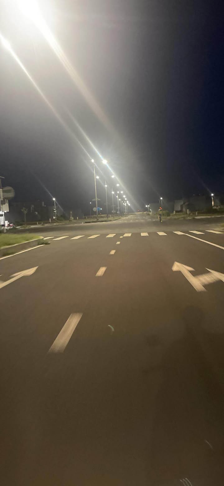 Đất nền lô liên khu đường 42m tại Sông Cầu, Phú Yên - Giá chỉ 2.55 tỷ, gần biển!