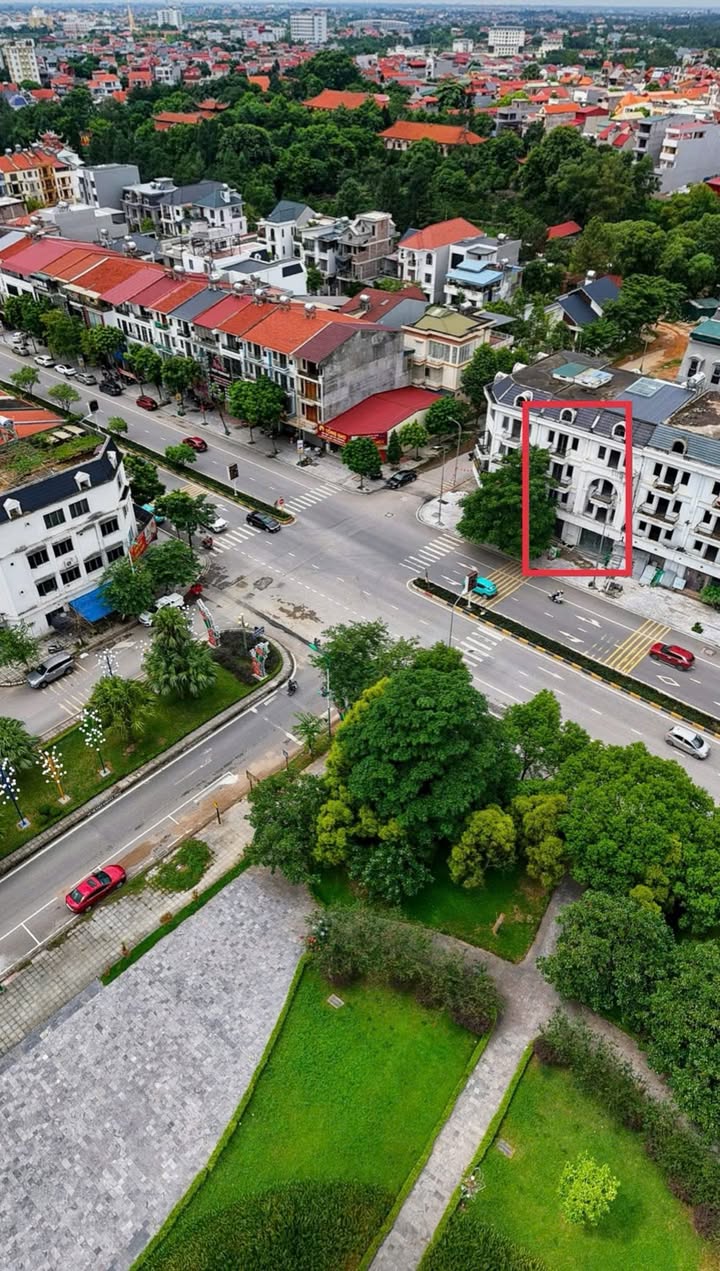 Nhà mặt đường Trần Phú Vĩnh Yên 127m² giá 11 tỷ - Kinh doanh siêu đẹp!