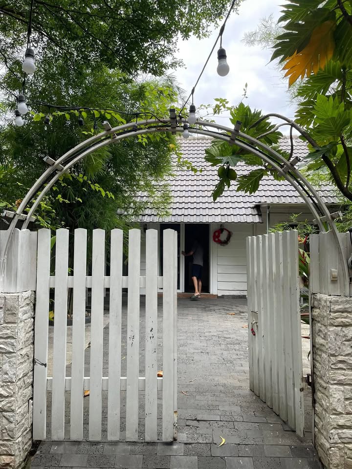 Cho thuê nhà đẹp hẻm Bình Quới, Bình Thạnh 360m² - Sân vườn rộng rãi, giá 34 triệu!