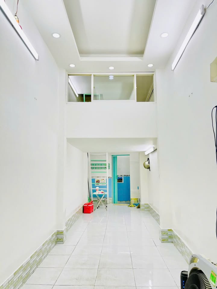 Nhà mặt tiền An Bình, phường 6, quận 5 - Cho thuê giá 12 triệu/tháng - Kinh doanh sầm uất!