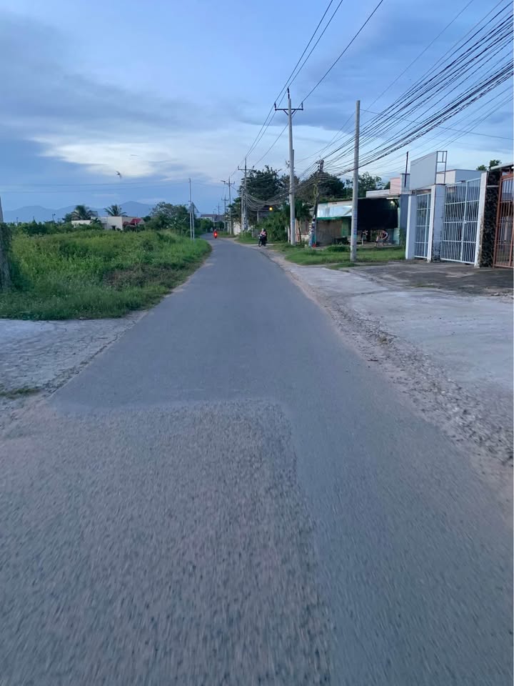 Đất nền Phan Thiết 125m² giá 165 triệu - Cơ hội đầu tư tuyệt vời!