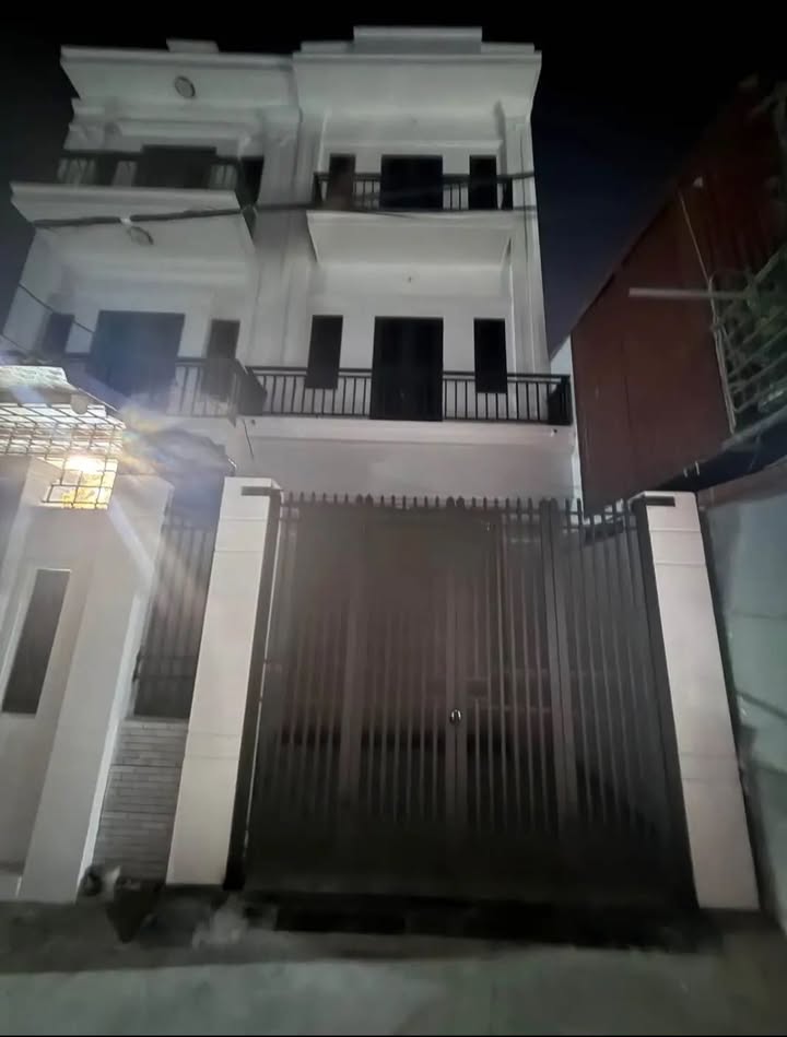 Nhà 3 Tầng Mới Xây Tại Trần Nhân Tông - Kiến An, 50m² giá 2.8 tỷ - Sẵn sàng vào ở!