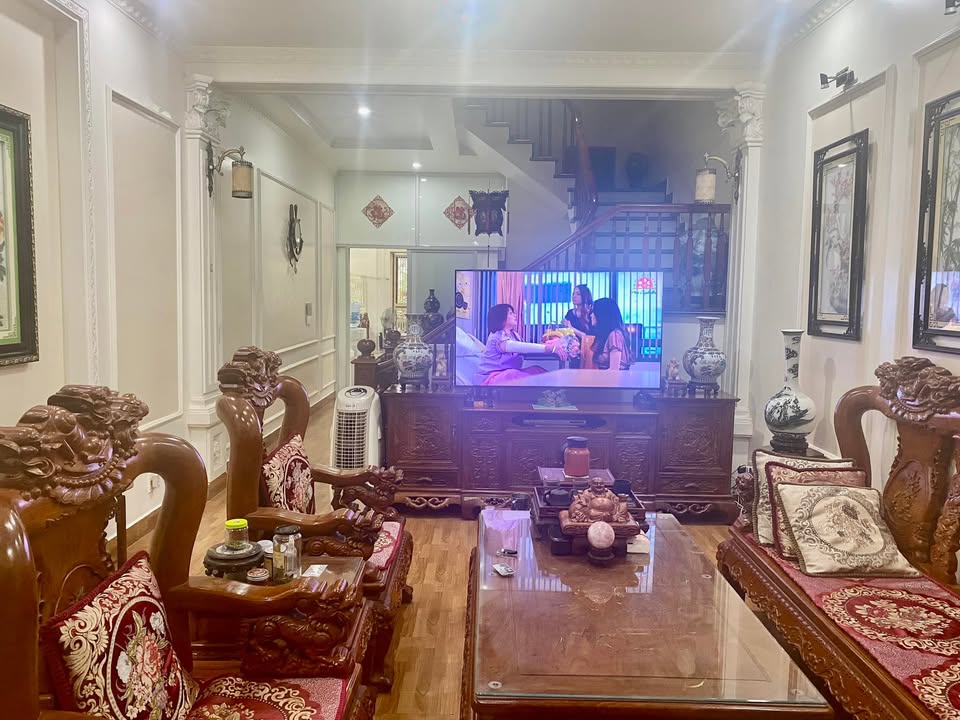 Bán nhà mặt phố Chợ Hàng Lê Chân 100m² giá 19.9 tỷ - Kinh doanh siêu lợi nhuận!