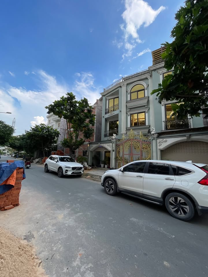 Biệt thự KDC Hai Thành, Bình Tân 135m² giá 11.8 tỷ - Cơ hội sở hữu hiếm có!