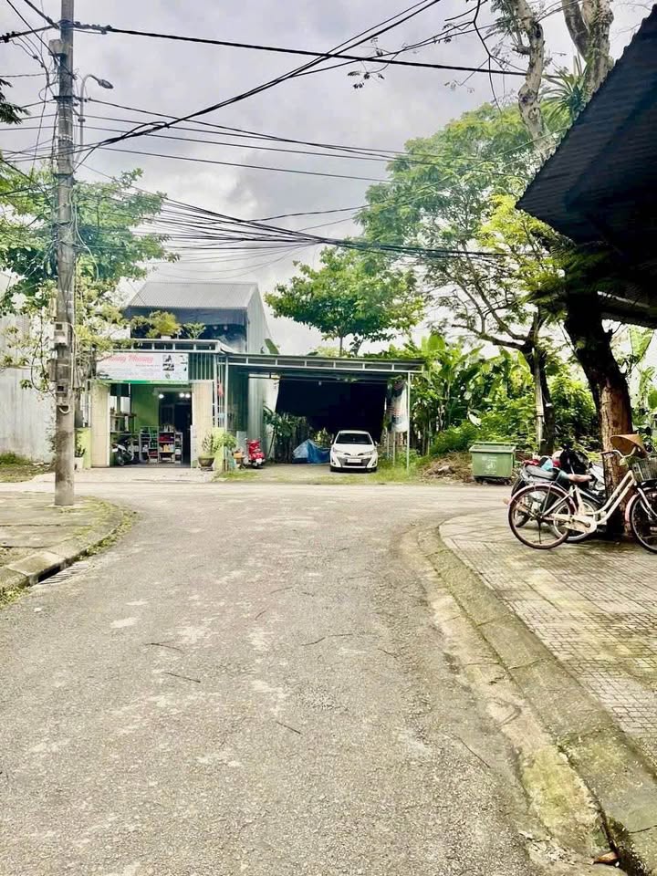 Đất nền Kim Long Huế 97m² giá 2.1 tỷ - Đường rộng 10m, cơ hội đầu tư hấp dẫn!