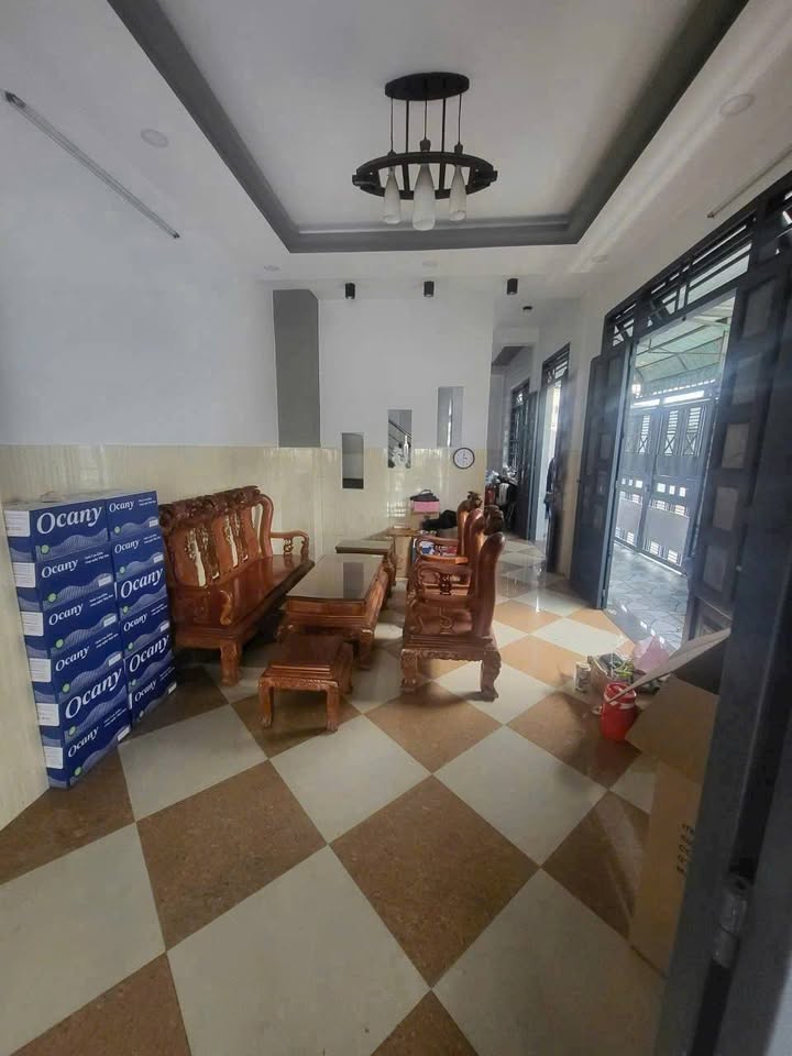 Nhà mặt tiền xã Thới Tam Thôn 105m² giá 5 triệu - Sẵn sàng cho thuê ngay!