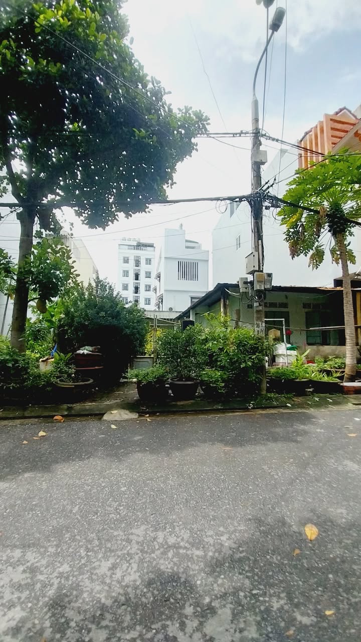 Đất nền Tây Nam Hòa Cường Đà Nẵng 180m² giá 15 tỷ - Cơ hội đầu tư hấp dẫn!