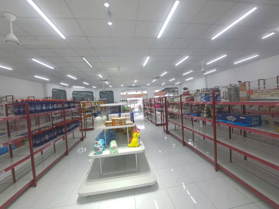 Cho thuê mặt bằng quận Bình Tân 234m² - Thích hợp siêu thị mini, cà phê thương hiệu!