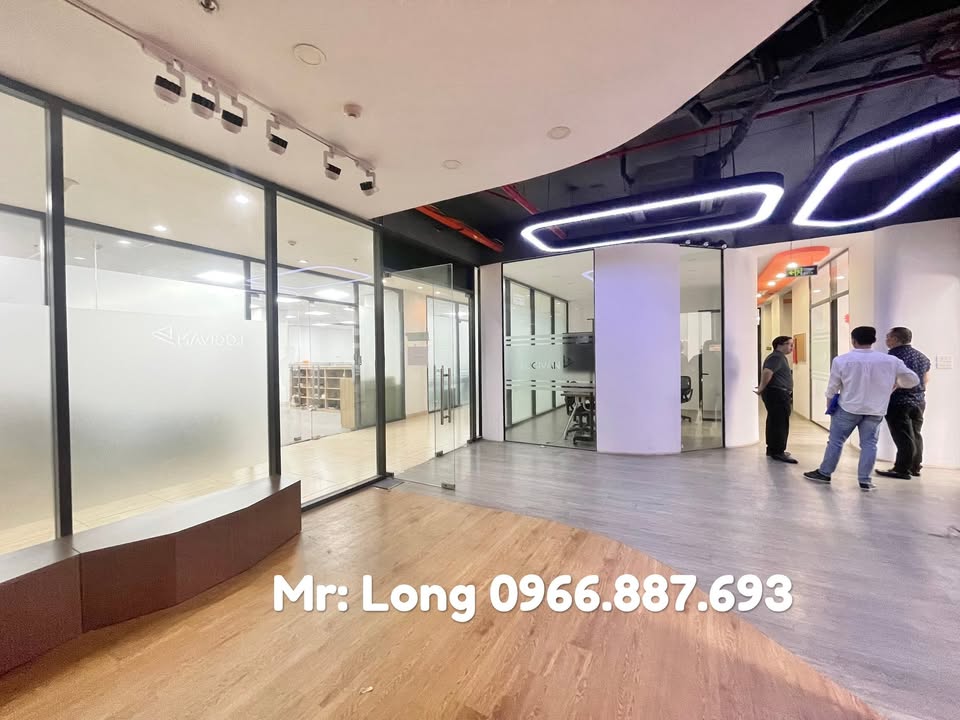 Văn phòng cho thuê tại Trần Thái Tông, Cầu Giấy 120m² - Giá chỉ 22 triệu/tháng!