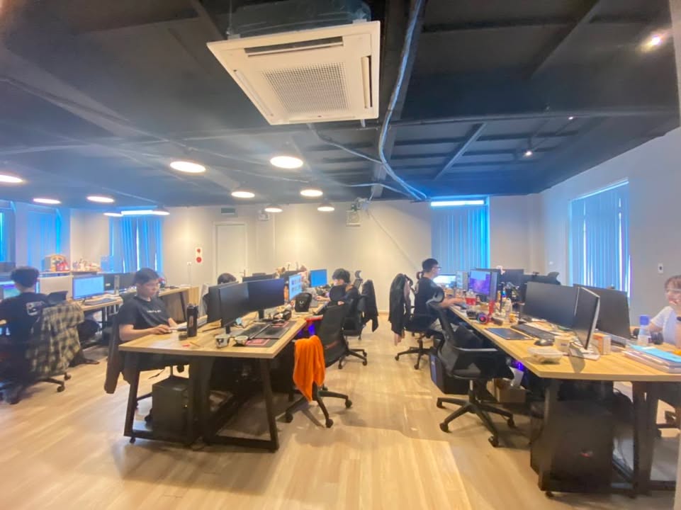 Văn phòng cho thuê đường Hoàng Quốc Việt, Cầu Giấy - Diện tích 150m² chỉ 33 triệu