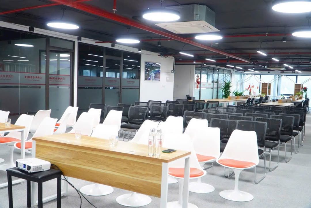 Văn phòng hạng B tại Đống Đa 250m² giá 61.25 triệu - Sẵn sàng vào làm việc!