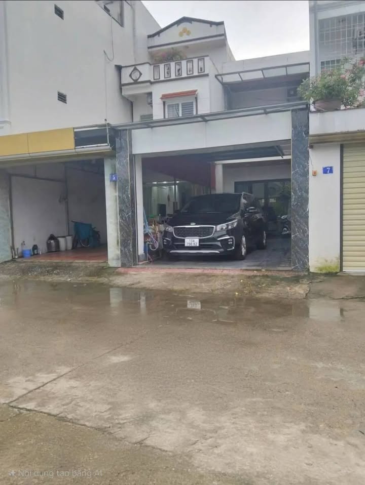 Nhà 3 tầng chính chủ tại trung tâm ngã 6 Quán Trữ, Kiến An - Giá chỉ 3 tỷ!