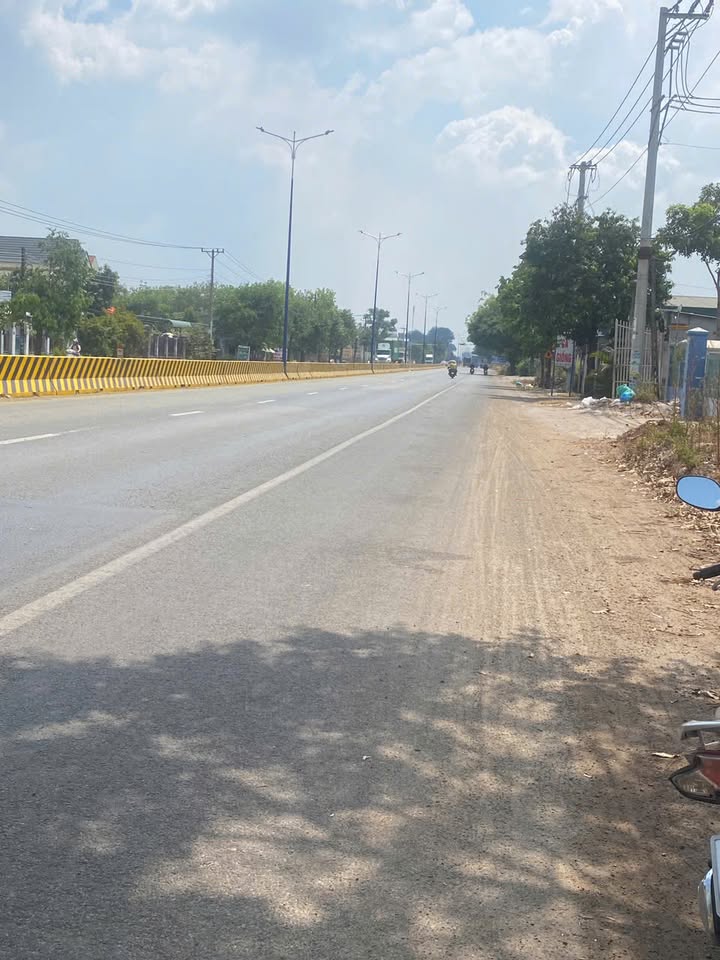 Đất nền mặt tiền Quốc lộ 13, Lai Uyên, Bàu Bàng 3136m² - Cơ hội đầu tư sinh lời!