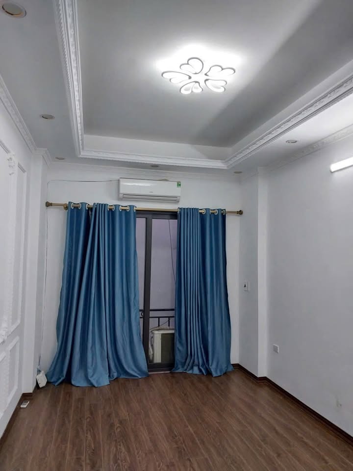 Nhà riêng cho thuê đường Quang Trung, Hà Đông 30m² giá 9.5 triệu - Thiết kế hiện đại, vào ở ngay!