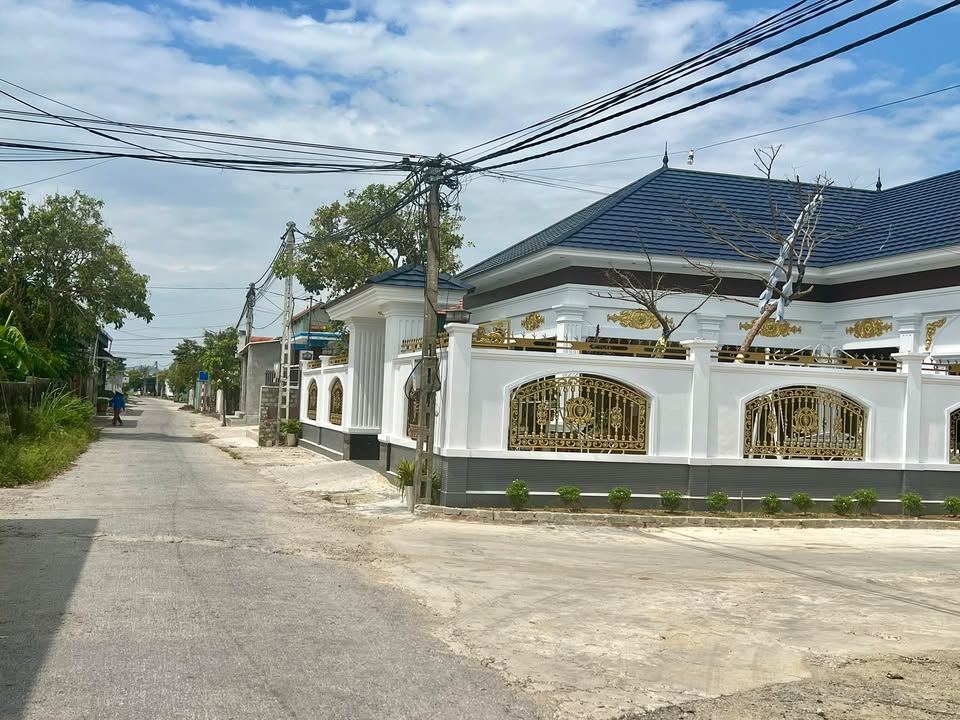 Đất kinh doanh Diễn Trường 138m² - Cơ hội đầu tư tốt nhất!