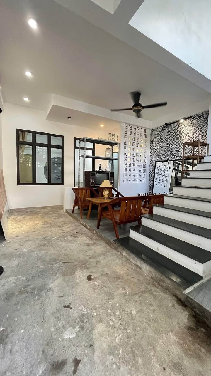 Nhà mặt tiền kinh doanh Ghềnh Ráng 91m² giá 6 tỷ - Sổ đỏ chính chủ!