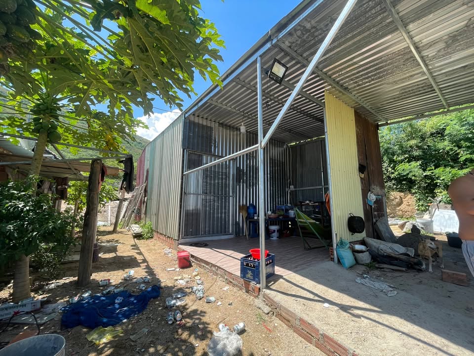 Nhà bán tại Quy Nhơn 50m² giá chỉ 200 triệu - Sổ tay tiện lợi!