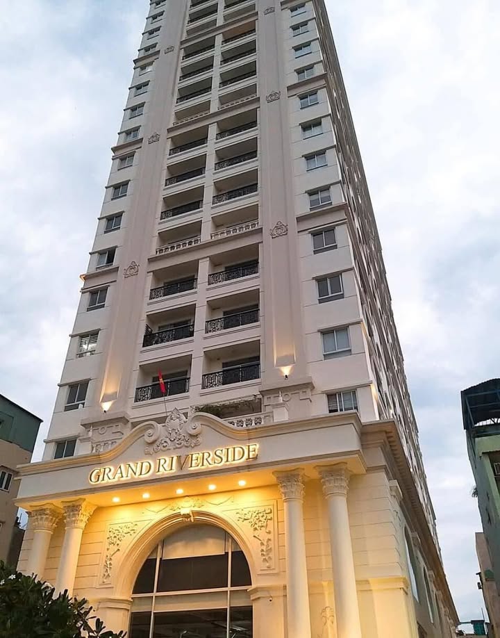 Căn hộ Grand Riverside quận 4 105m² giá 19 triệu - Full nội thất, vào ở ngay!