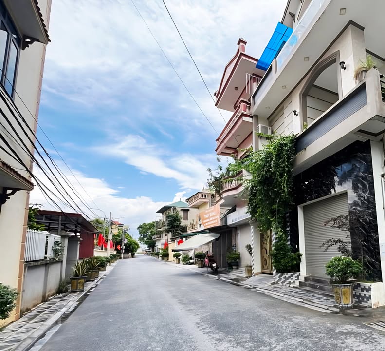 Đất nền Nguyên Khê Đông Anh 118m² chỉ 7.4 tỷ - Đường ô tô tránh, vỉa hè rộng!