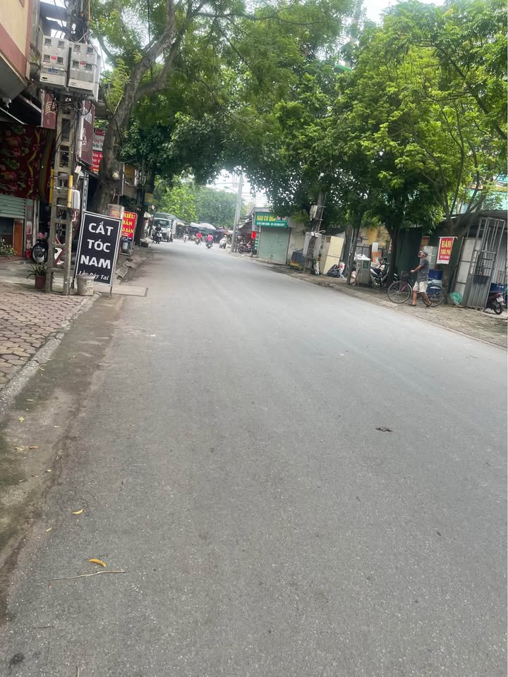 Nhà Cổ Bi - Gia Lâm 82m² giá 6.6 tỷ - Ô tô vào tận nơi, gần chợ!