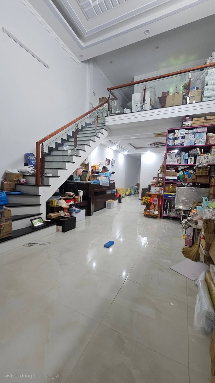 Đất thổ cư Bảo Lộc 100m² giá 2.4 tỷ - Vị trí đẹp gần đường chính!