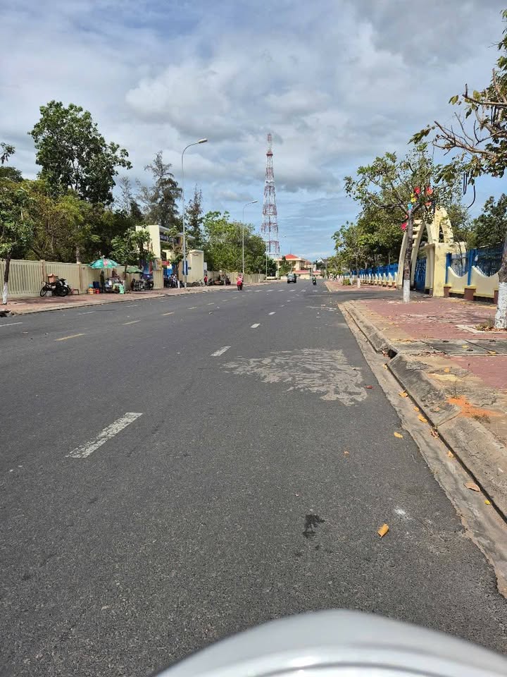 Đất nền đường Phạm Hùng, phường Phú Thủy, 200m² - Giá thỏa thuận chính chủ!