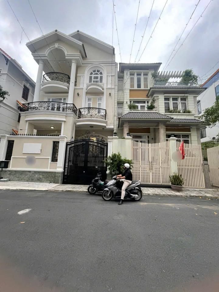 Biệt thự An Phú, Q2, 163.4m², giá 46 tỷ - Pháp lý rõ ràng, sẵn sàng bàn giao!