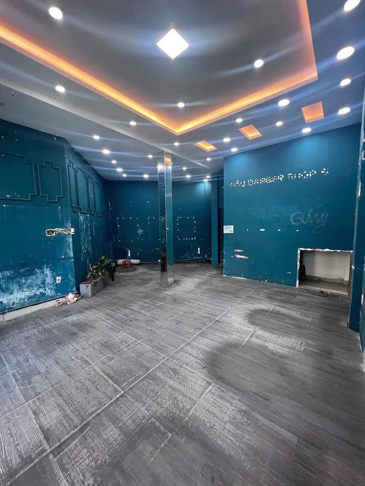 Cho thuê mặt bằng đường Mai Thúc Lân, Đà Nẵng 100m² giá 30 triệu - Vị trí đắc địa kinh doanh!