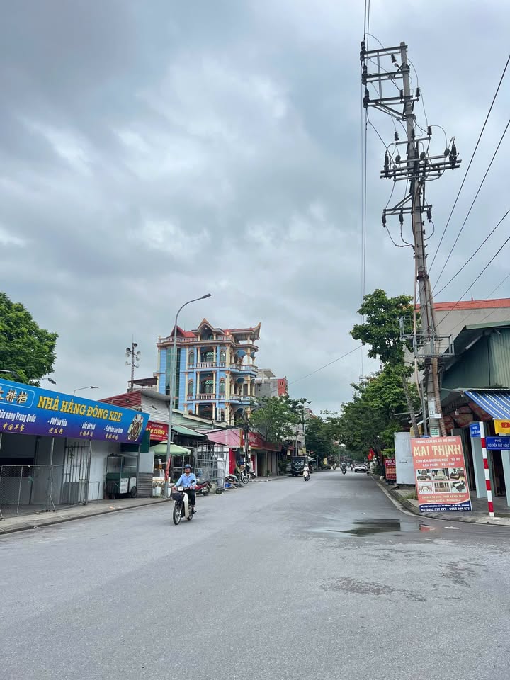 Đất nền kinh doanh tại Phù Khê, Từ Sơn 95m² giá 6 tỷ - Sổ đỏ sang tên ngay!